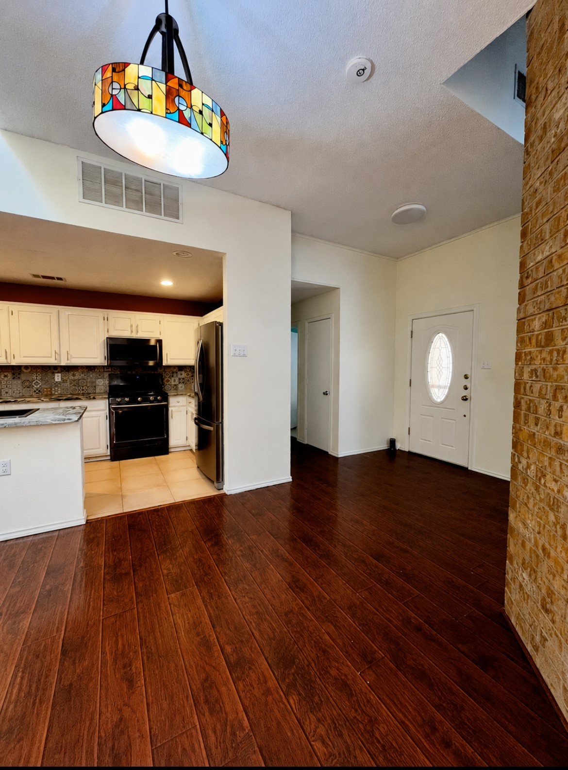 507 Briarcliff Garland TX 75043