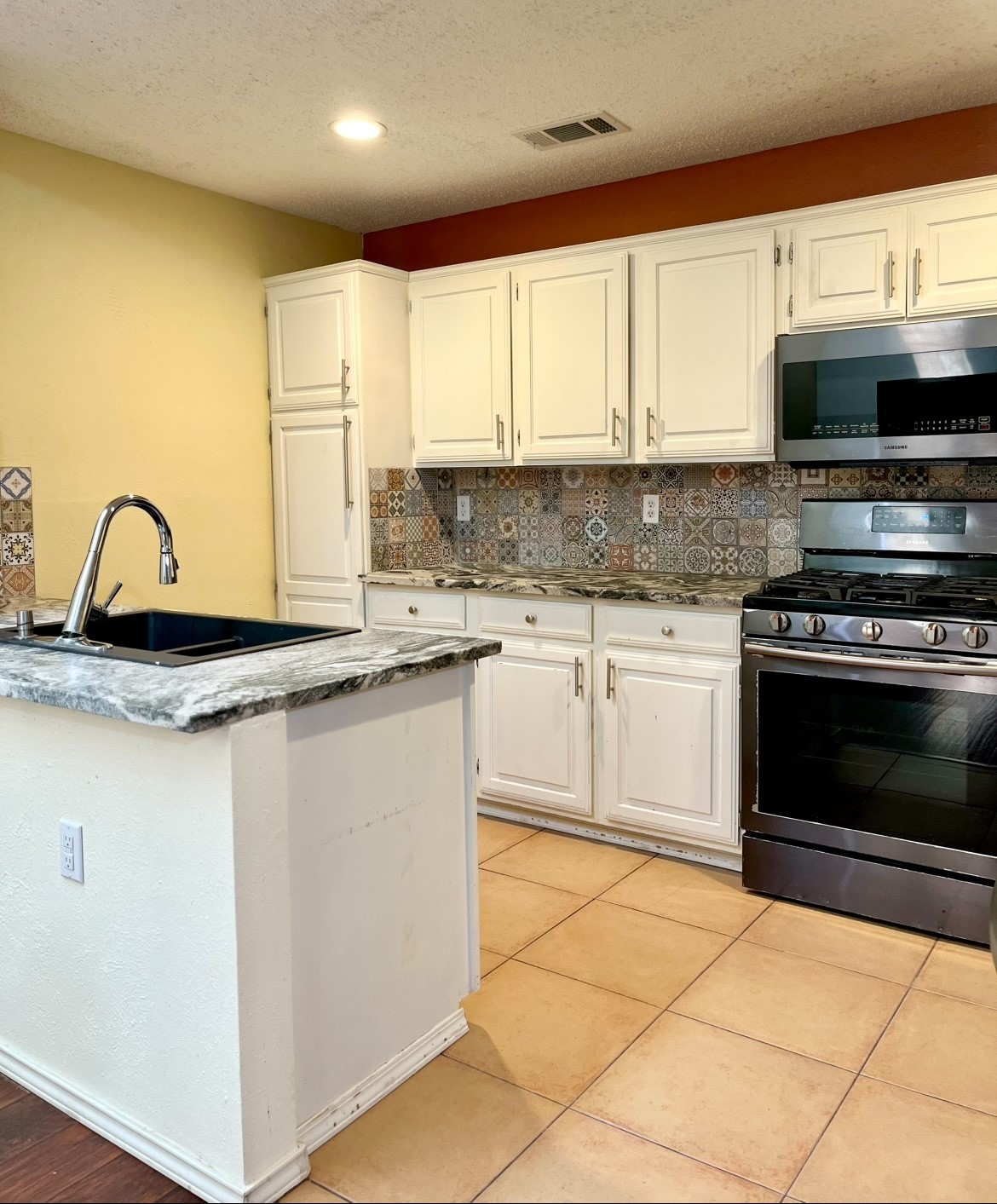 507 Briarcliff Garland TX 75043
