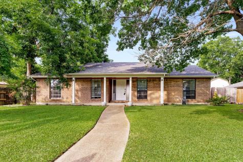 4002 Azalea Lane Garland TX 75043