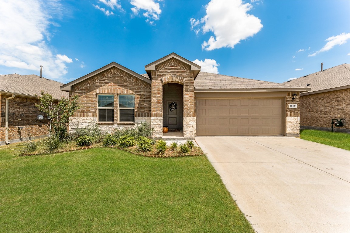 10321 Fort Belknap Trail Crowley TX 76036