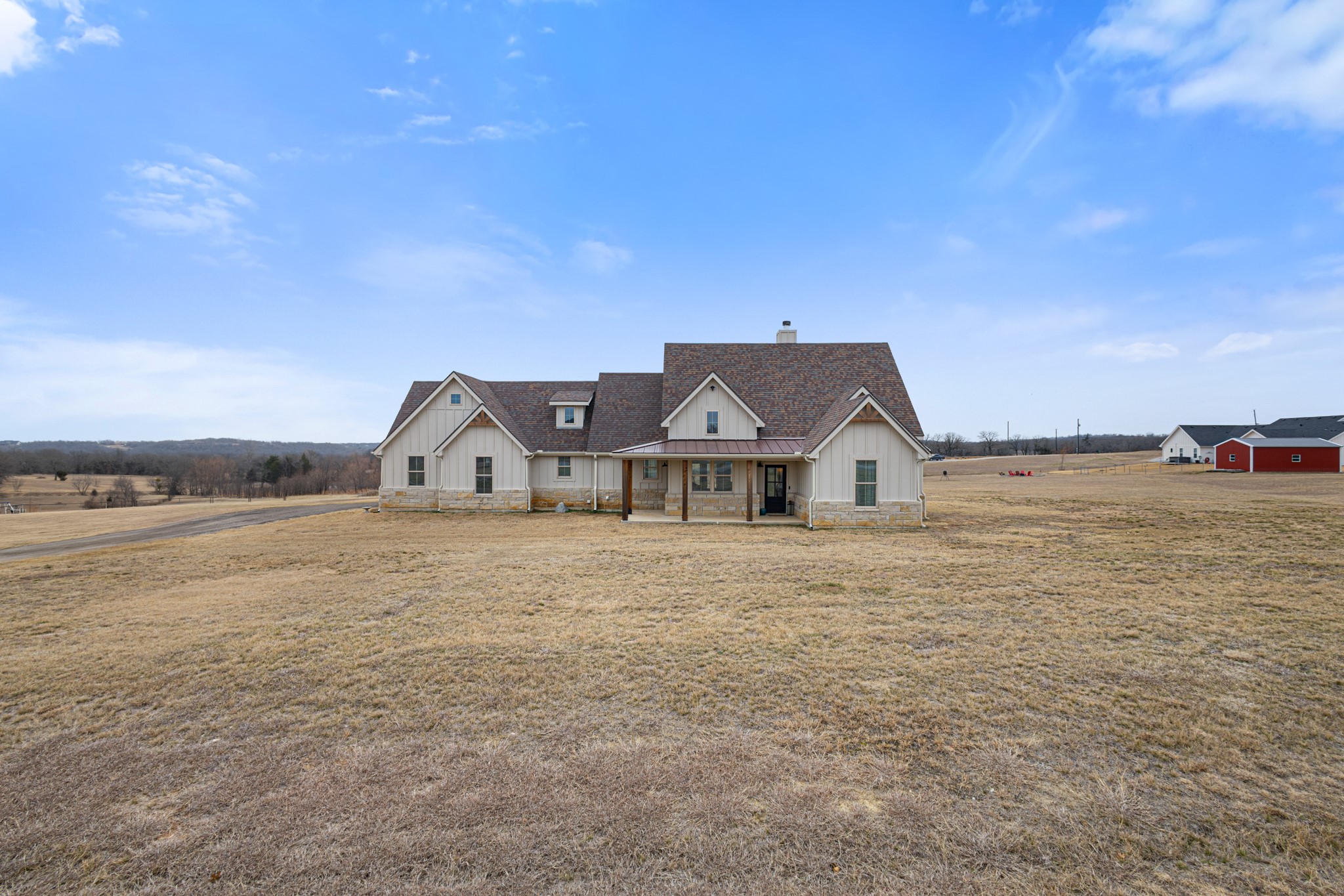 476 Silver Leaf Drive Sunset TX 76270