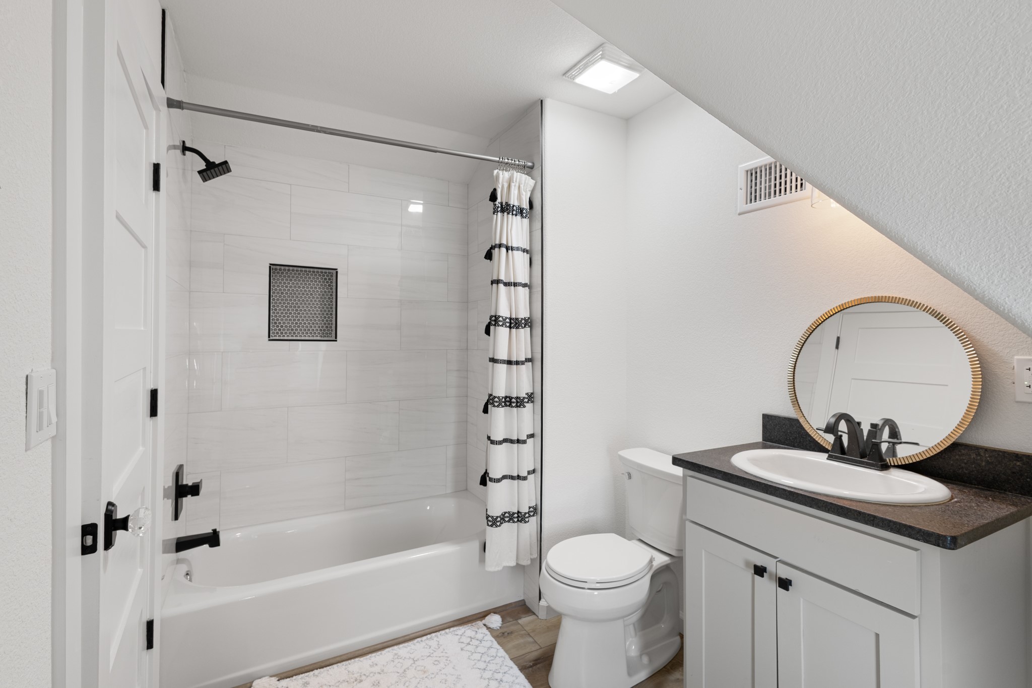 476 Silver Leaf Drive Sunset TX 76270