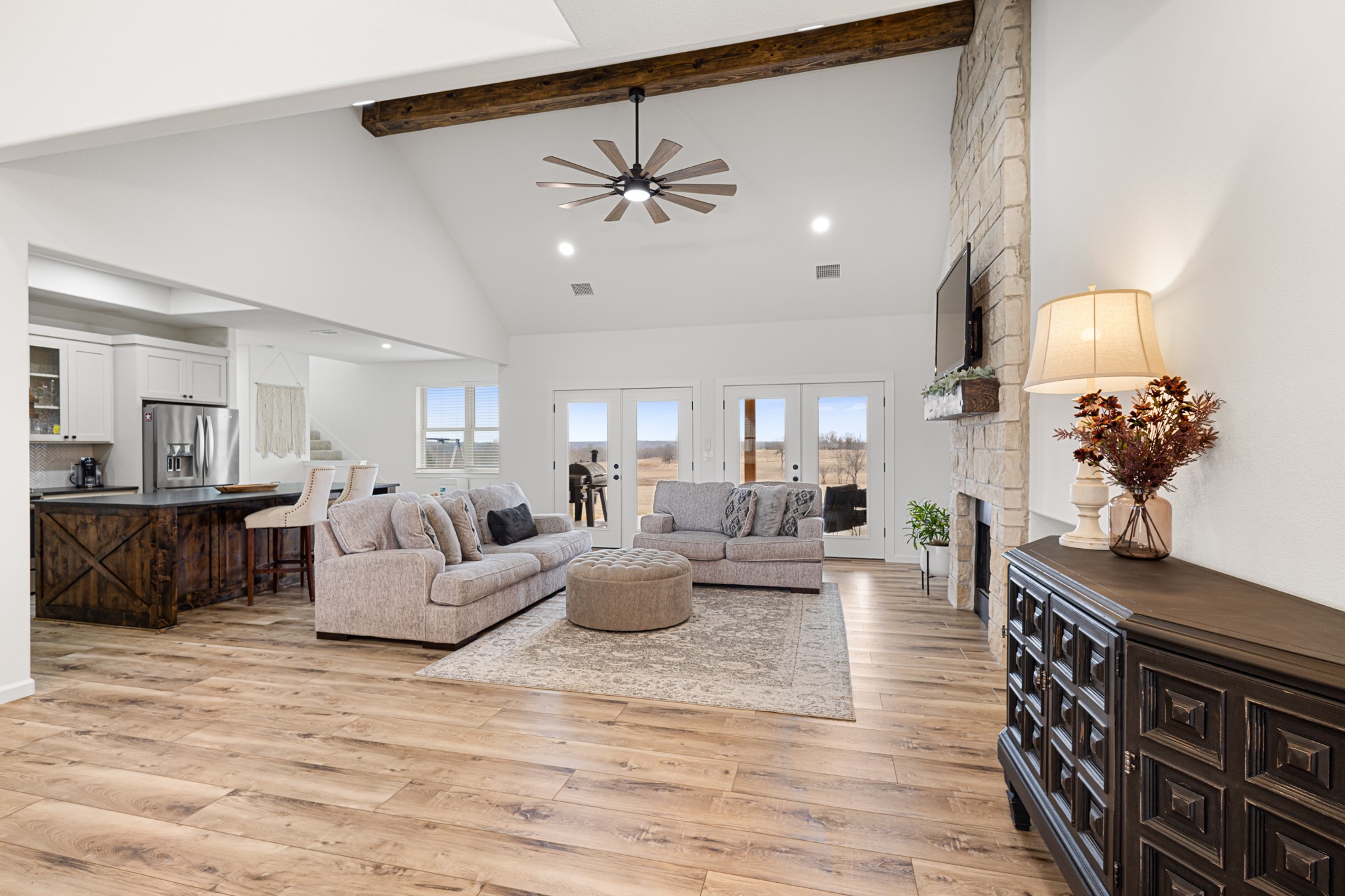 476 Silver Leaf Drive Sunset TX 76270