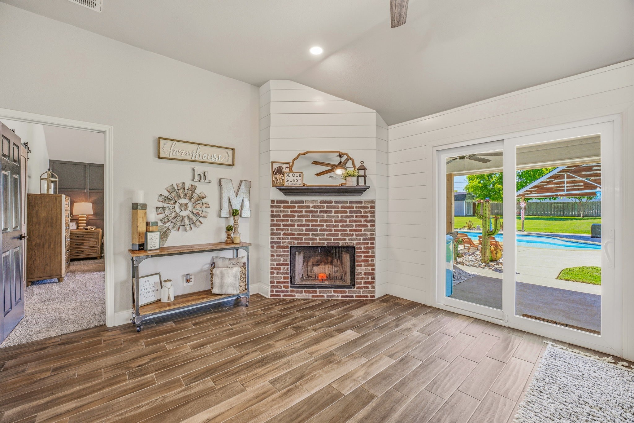 210 Southview Drive Hudson Oaks TX 76087