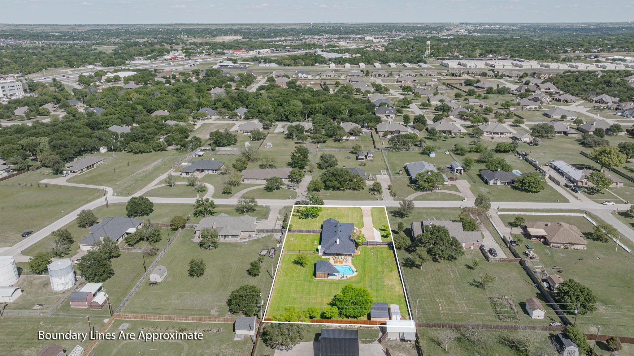 210 Southview Drive Hudson Oaks TX 76087
