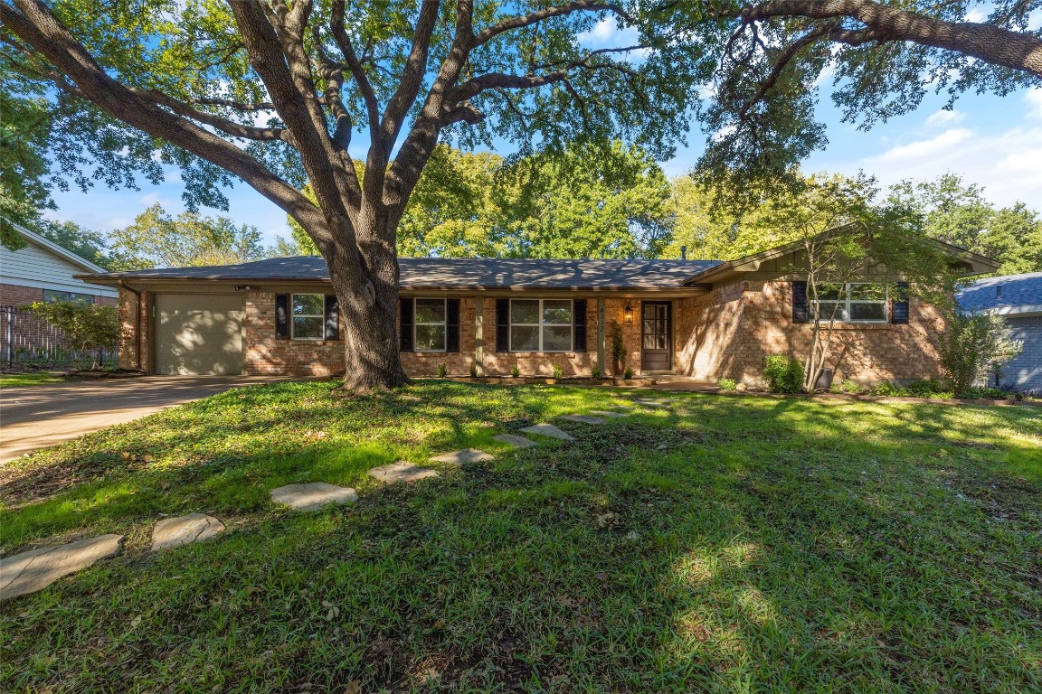 4112 Selkirk Drive W Fort Worth TX 76109