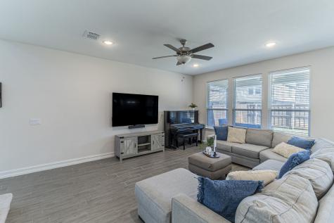 2758 Henson Lane Garland TX 75040