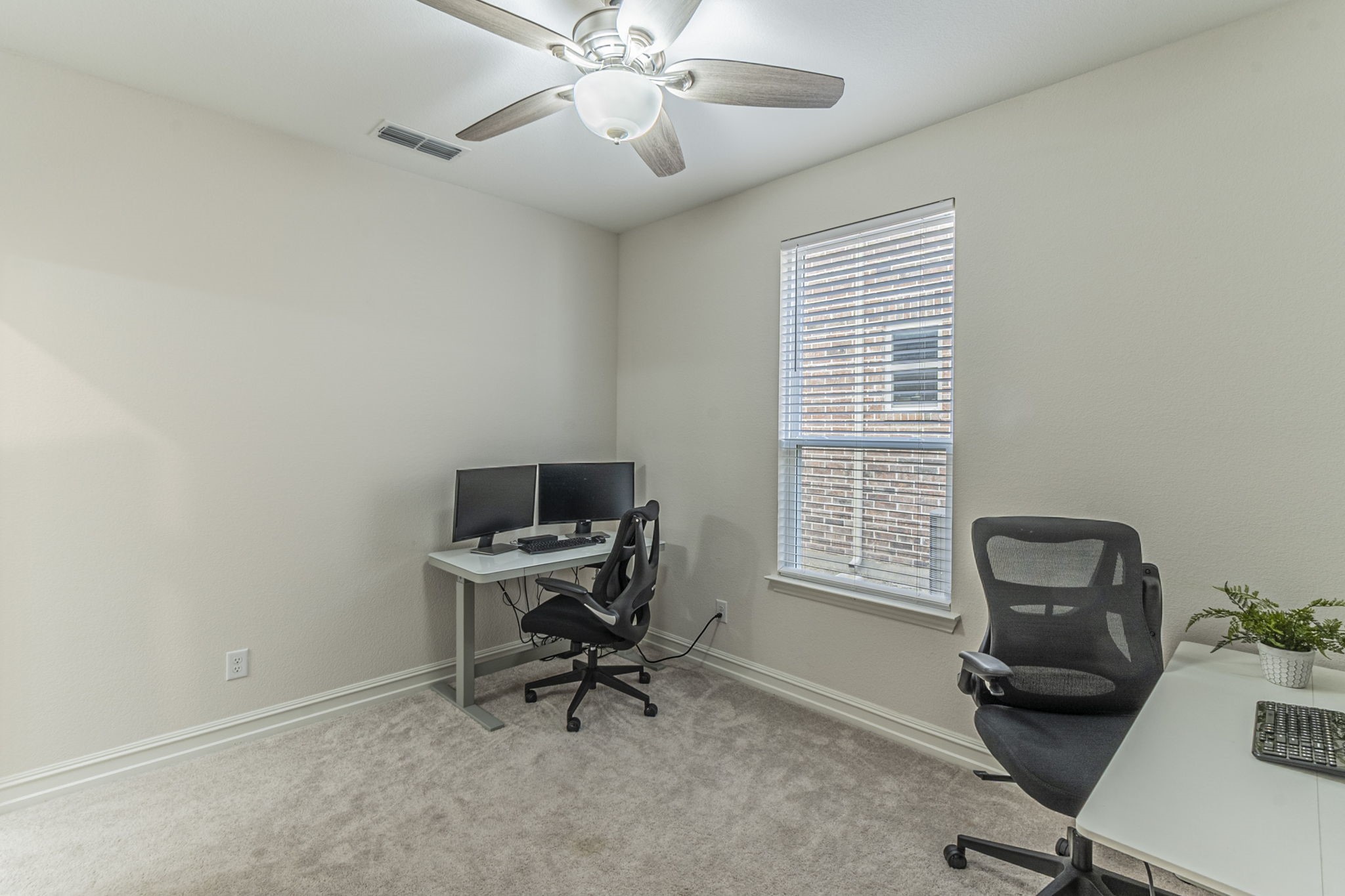 2758 Henson Lane Garland TX 75040