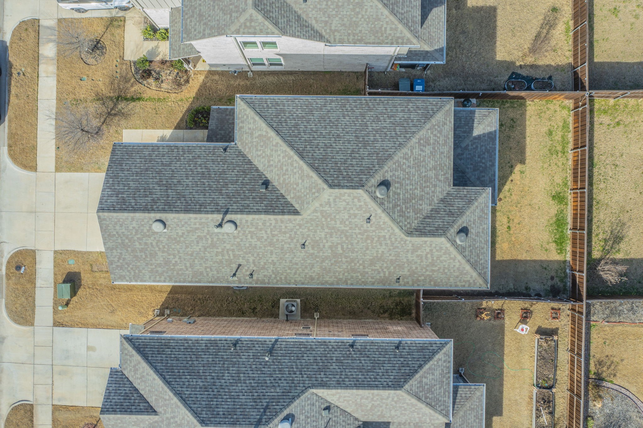 2758 Henson Lane Garland TX 75040