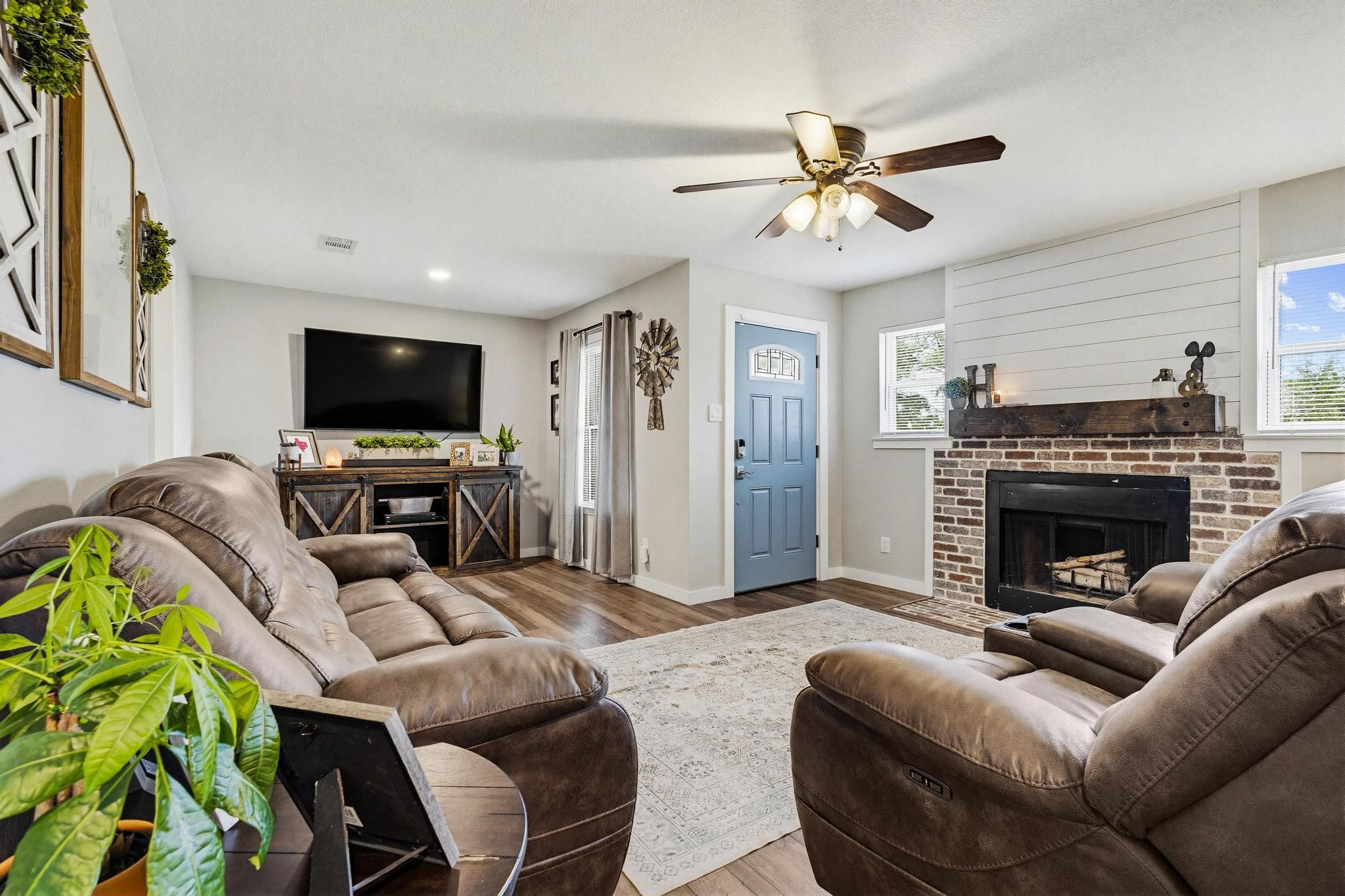2550 Brandywine Drive Farmers Branch TX 75234