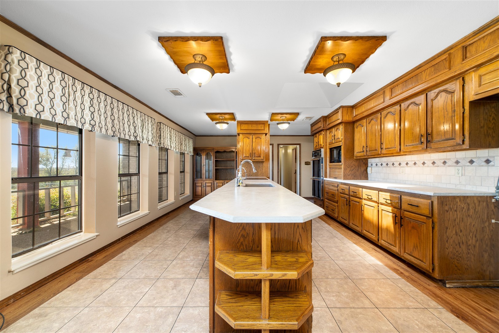 8301 County Road 351 Blanket TX 76432