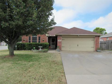 136 Kensington Court Rhome TX 76078