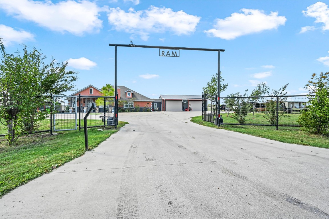 688 County Road 2738 Caddo Mills TX 75135