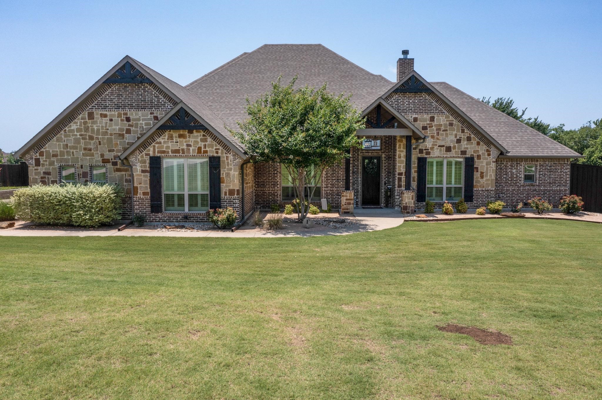 6421 Jasper Circle Midlothian TX 76065