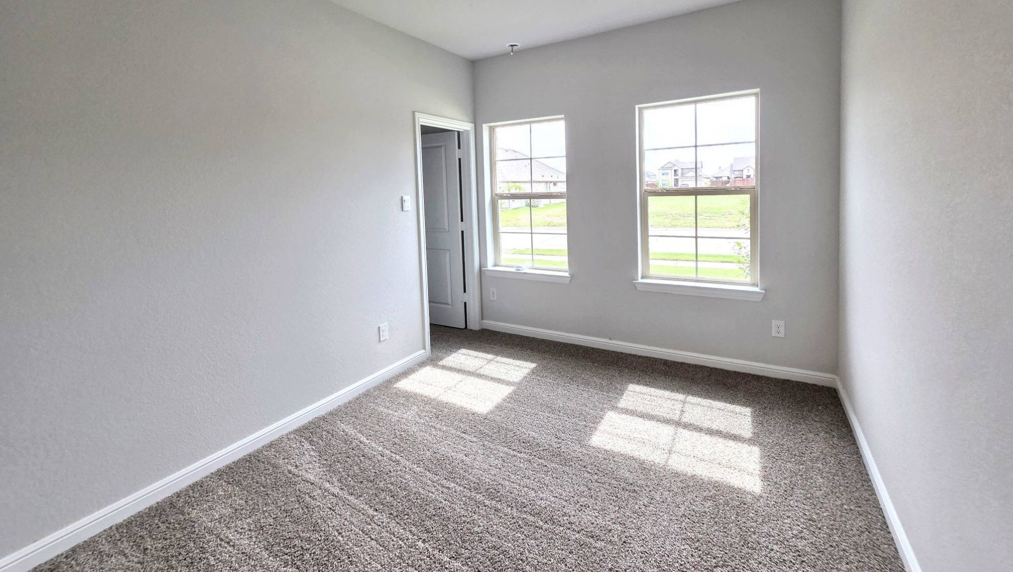 240 Kinley Street Grandview TX 76050