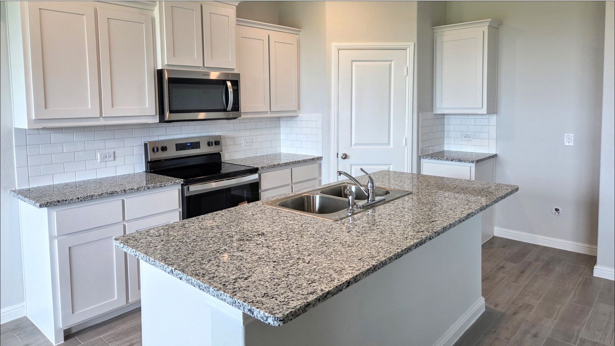 240 Kinley Street Grandview TX 76050