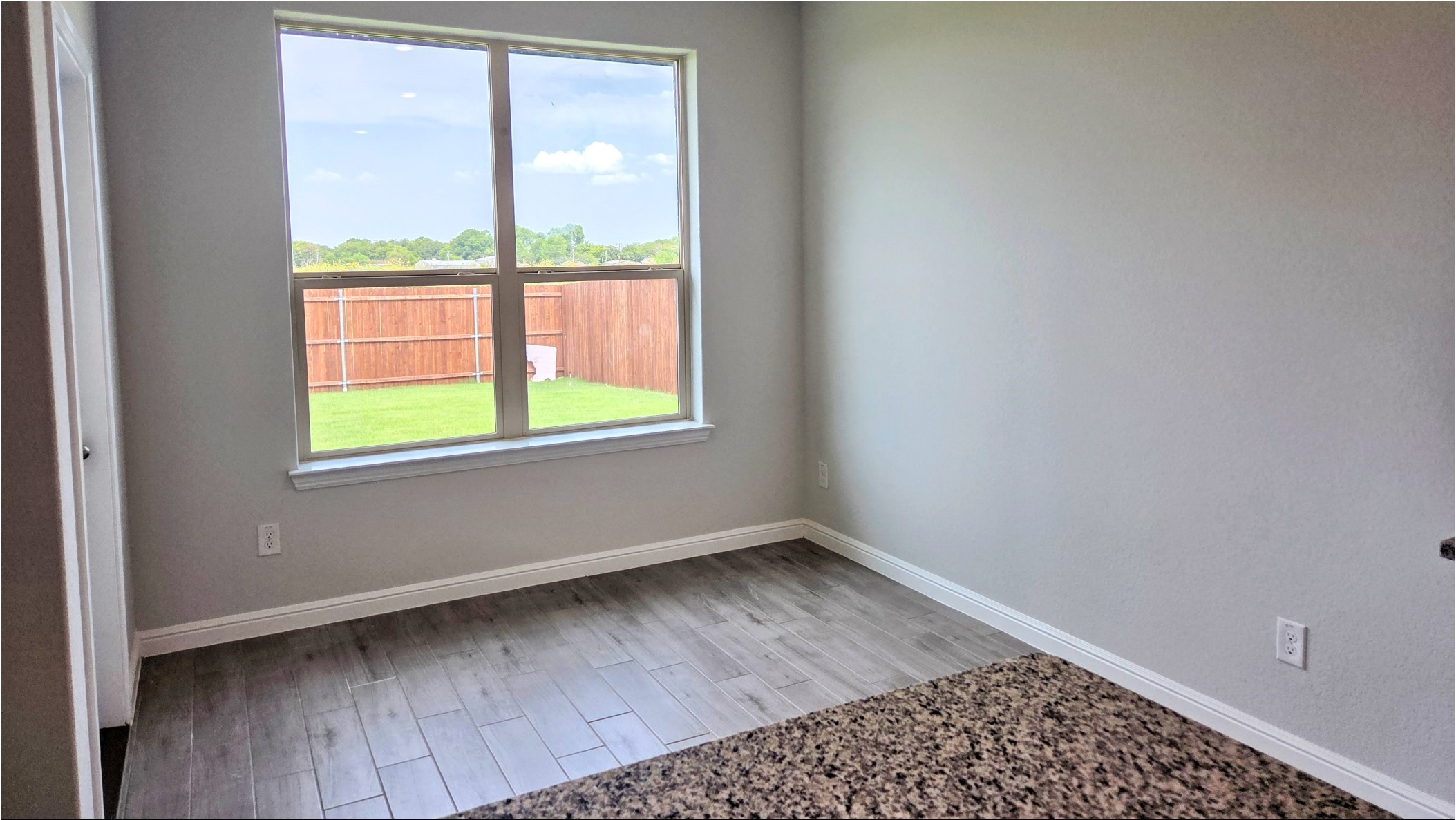 240 Kinley Street Grandview TX 76050