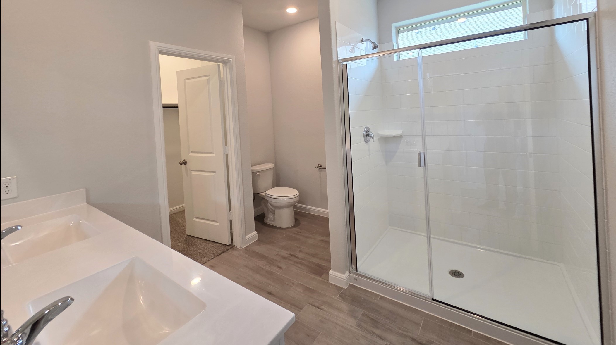240 Kinley Street Grandview TX 76050