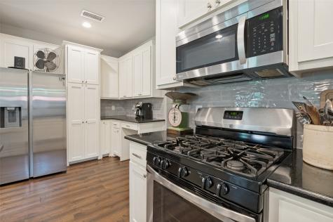 105 W Adkins Street Seagoville TX 75159