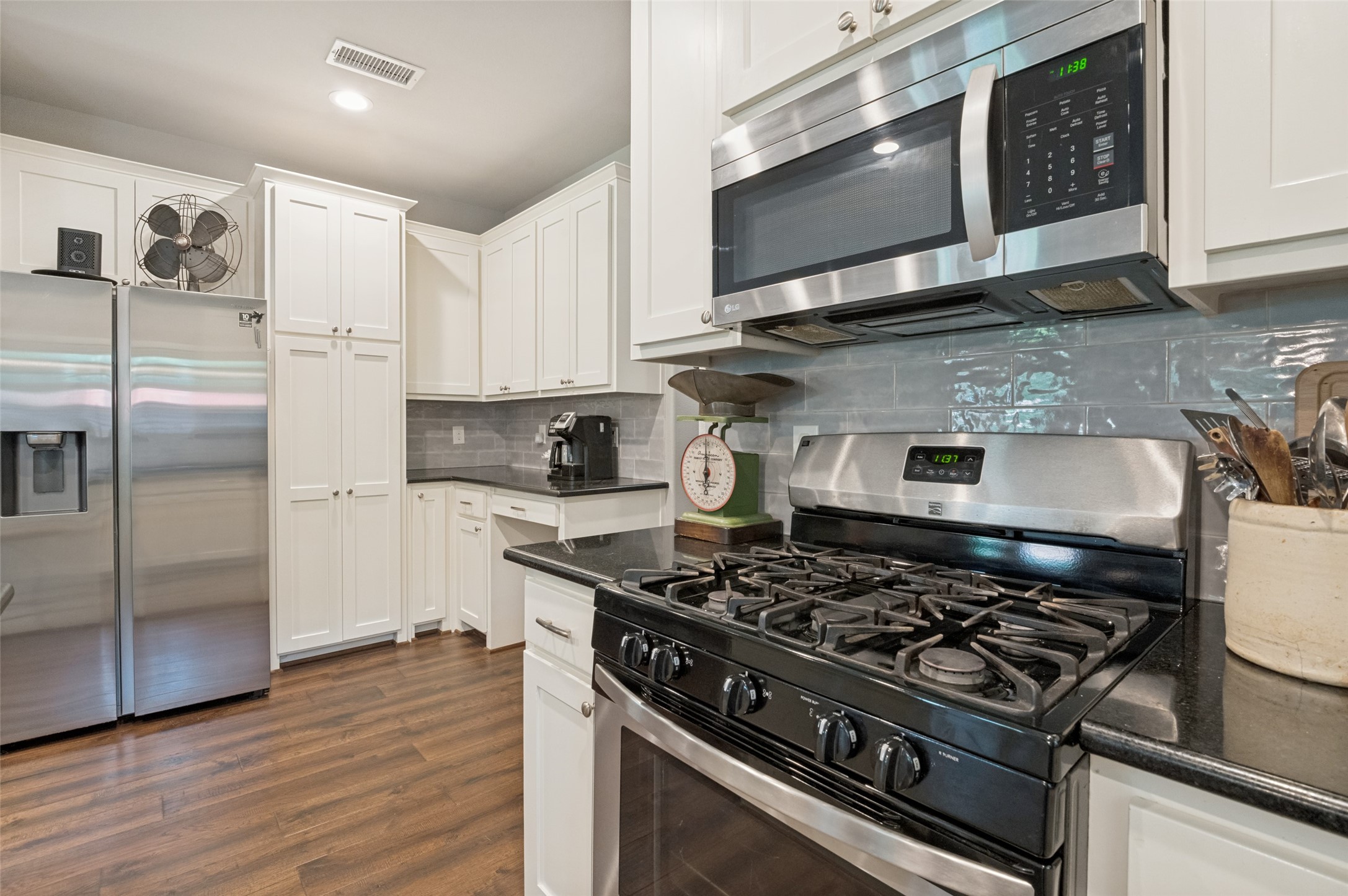 105 W Adkins Street Seagoville TX 75159