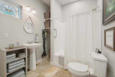 105 W Adkins Street Seagoville TX 75159