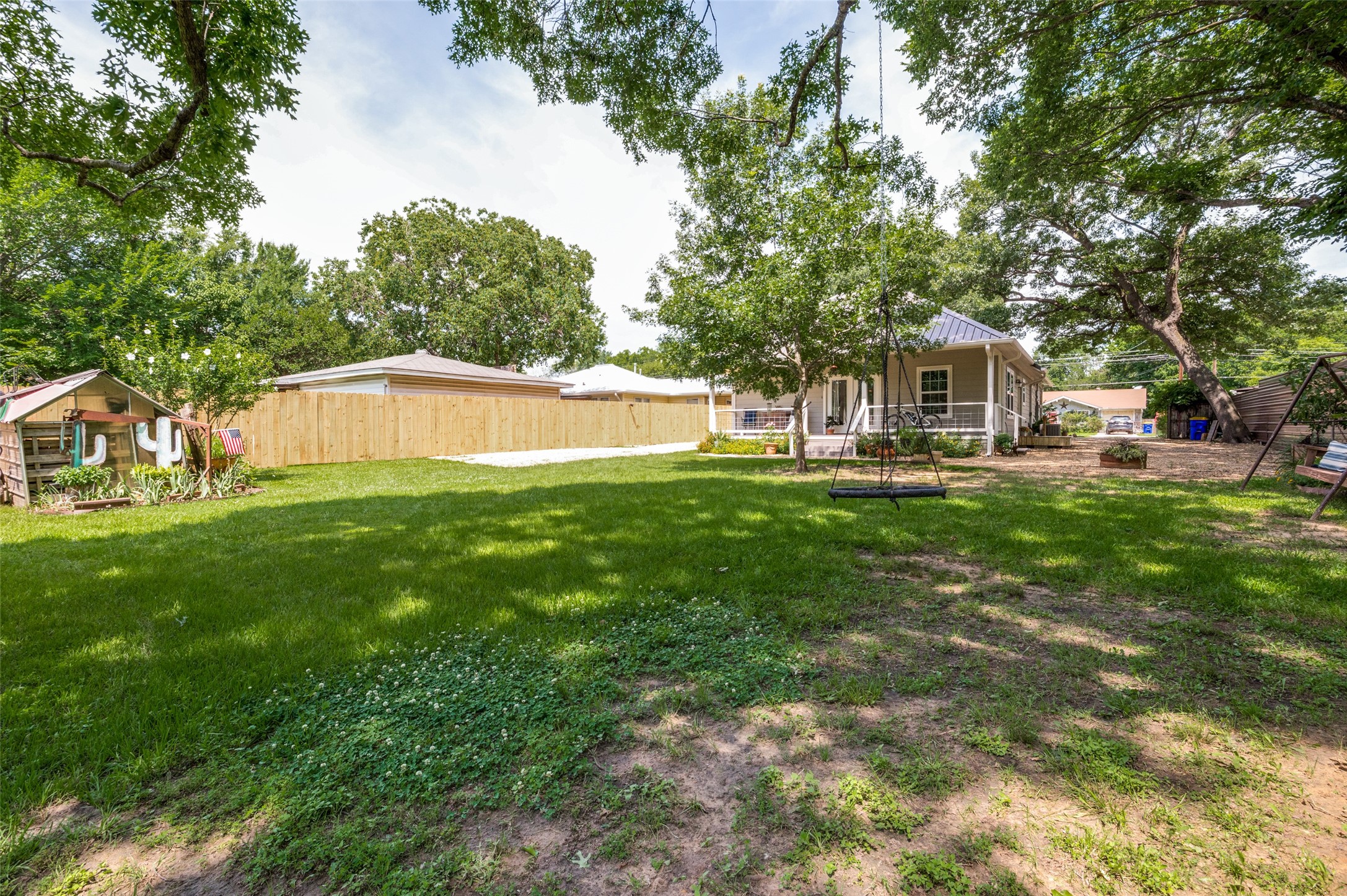 105 W Adkins Street Seagoville TX 75159