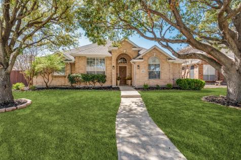 1693 Castle Pines Drive Frisco TX 75036