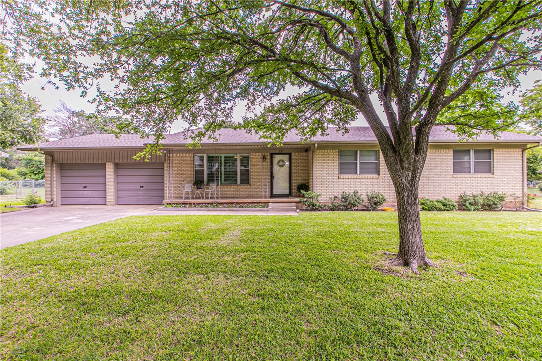 325 Catalina Drive Waco TX 76712