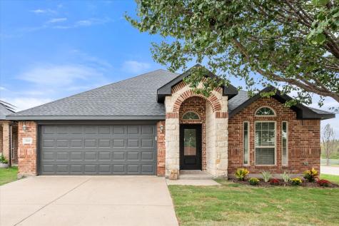 2845 Wakecrest Drive Fort Worth TX 76108