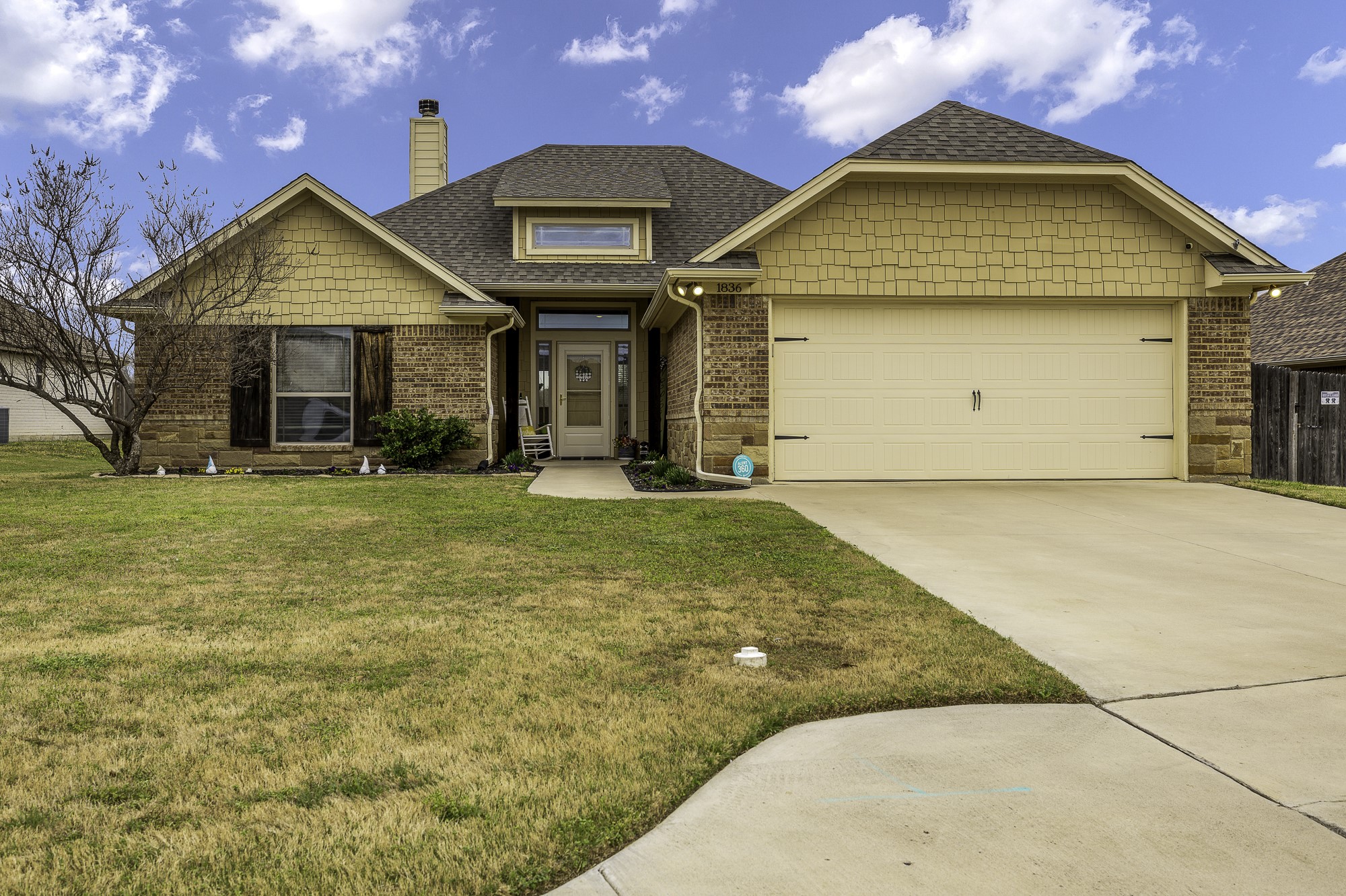 1836 Town Creek Circle Weatherford TX 76086