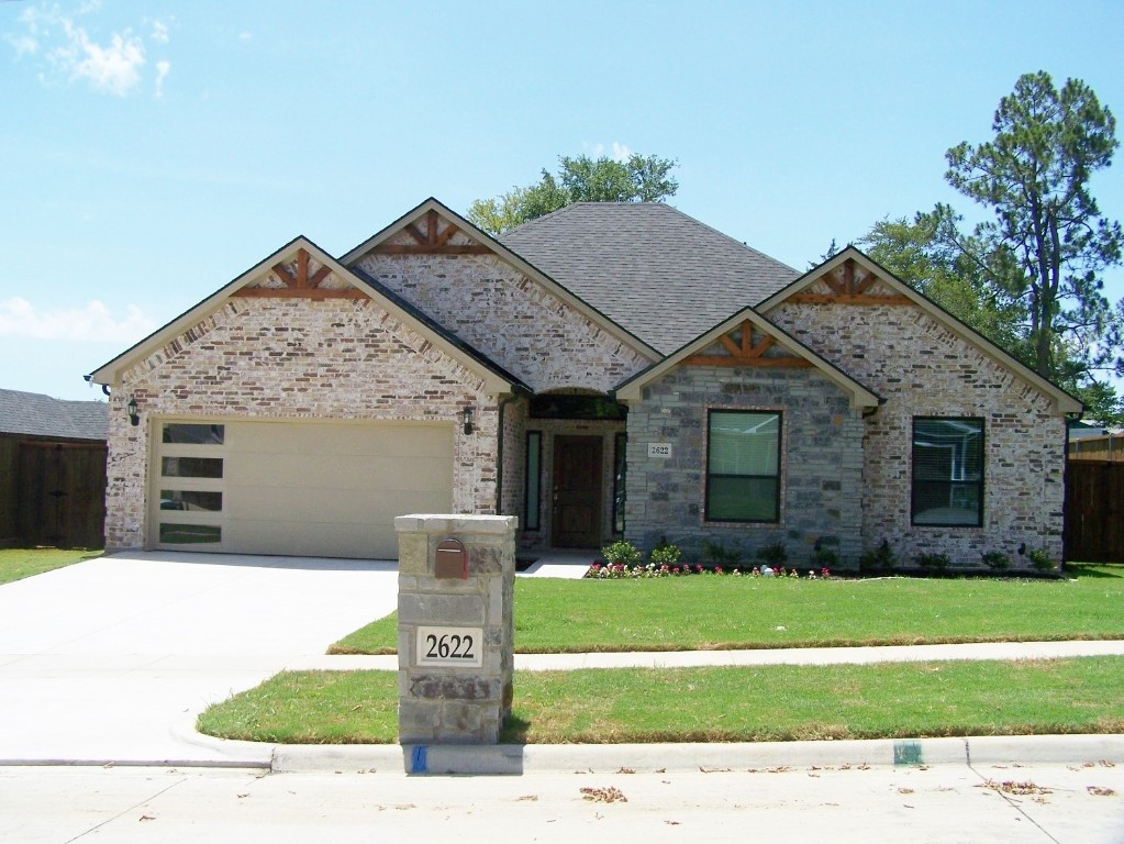 2622 Flora Lane Denison TX 75020