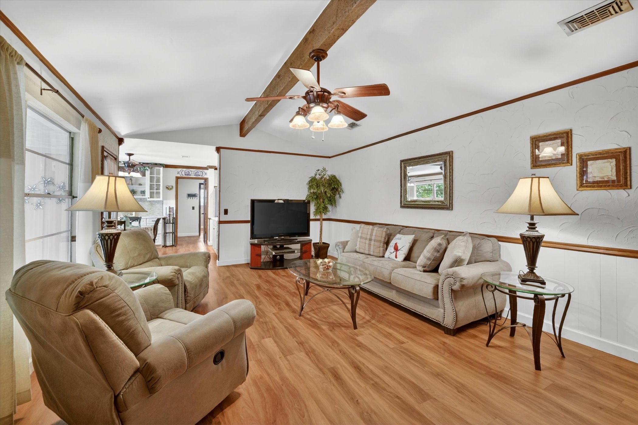 2214 Ravinia Drive Arlington TX 76012