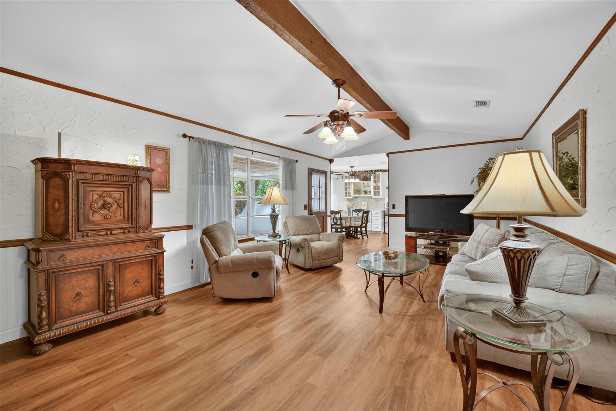 2214 Ravinia Drive Arlington TX 76012