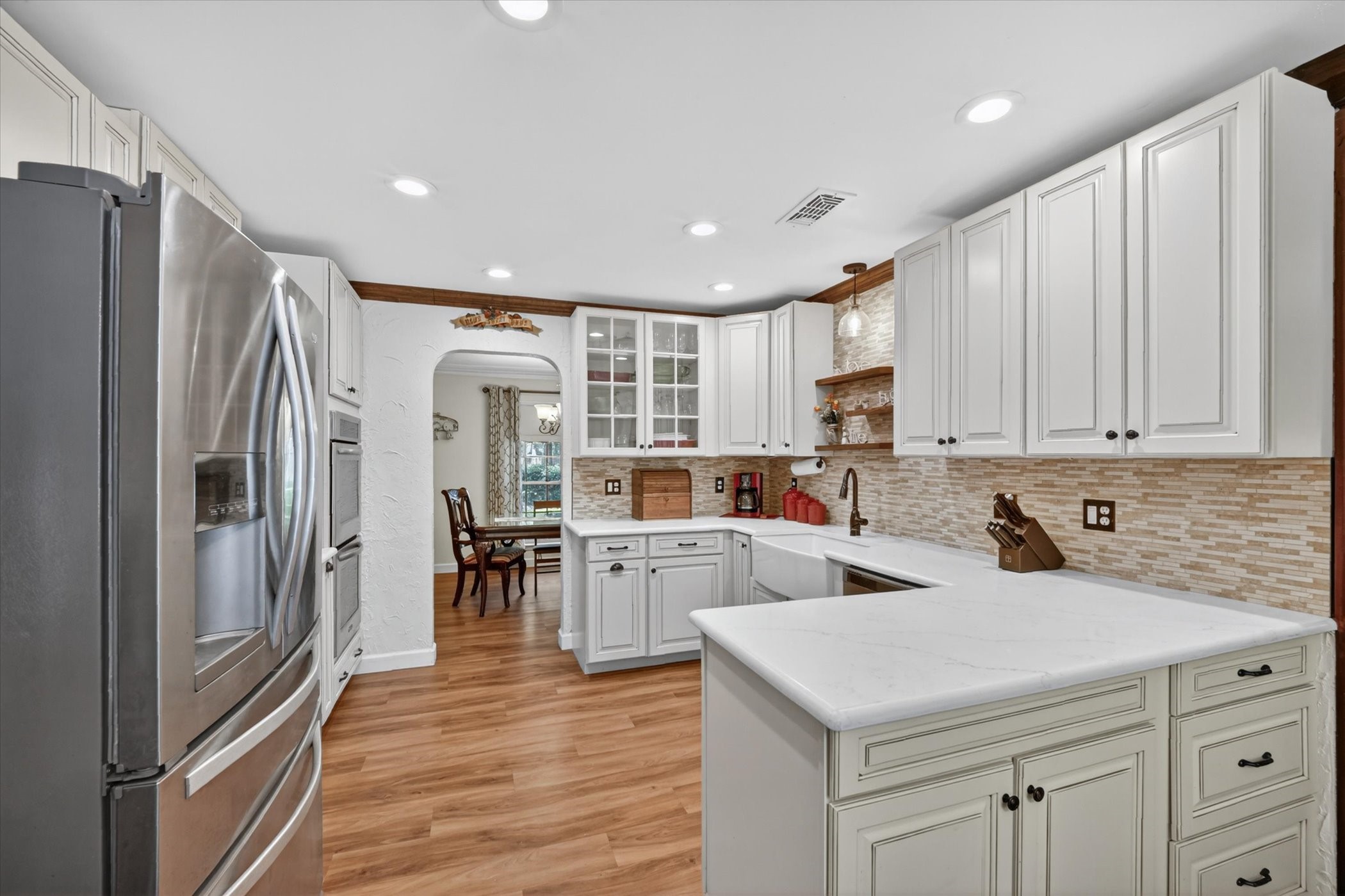 2214 Ravinia Drive Arlington TX 76012