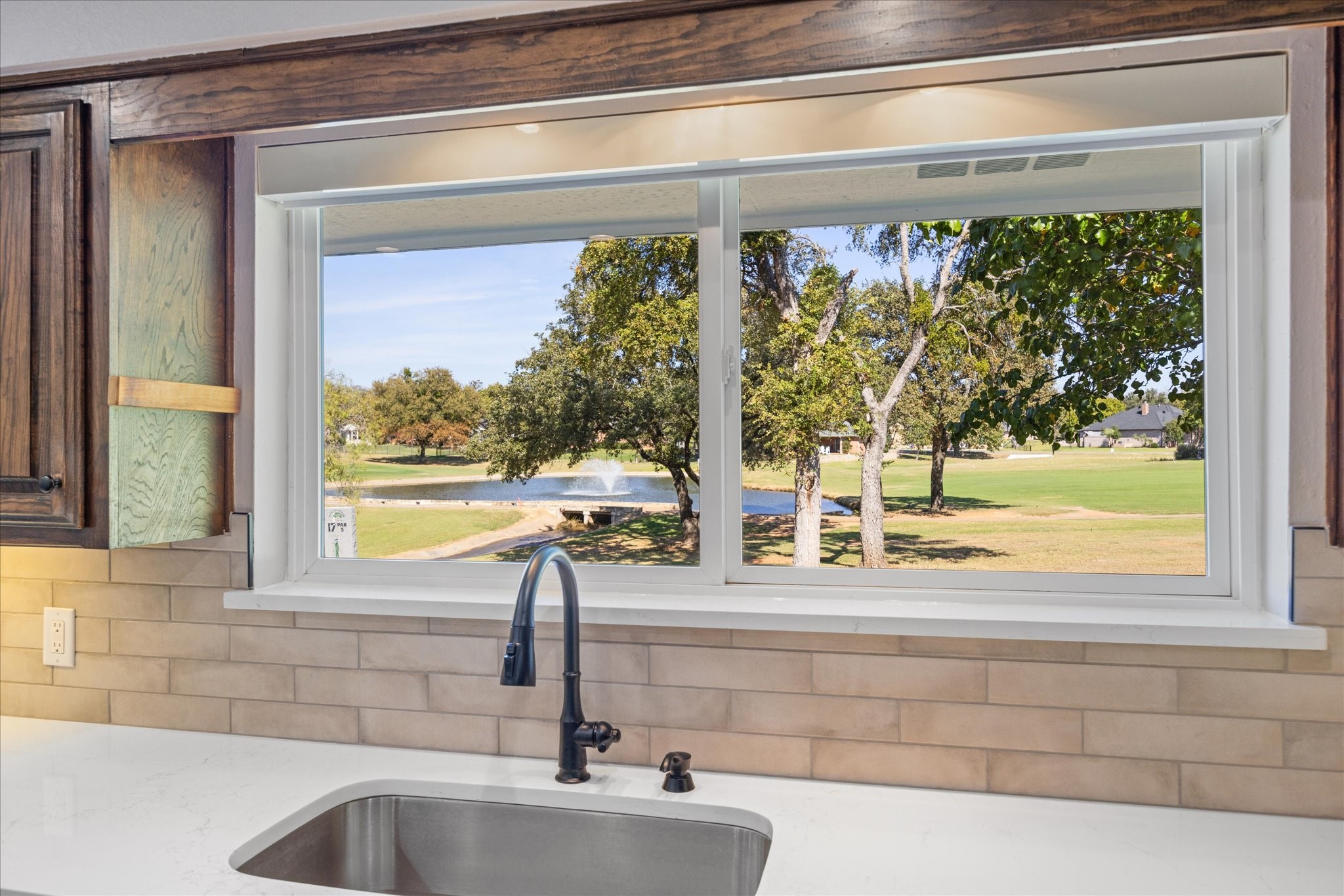 6106 Fairview Court Granbury TX 76049
