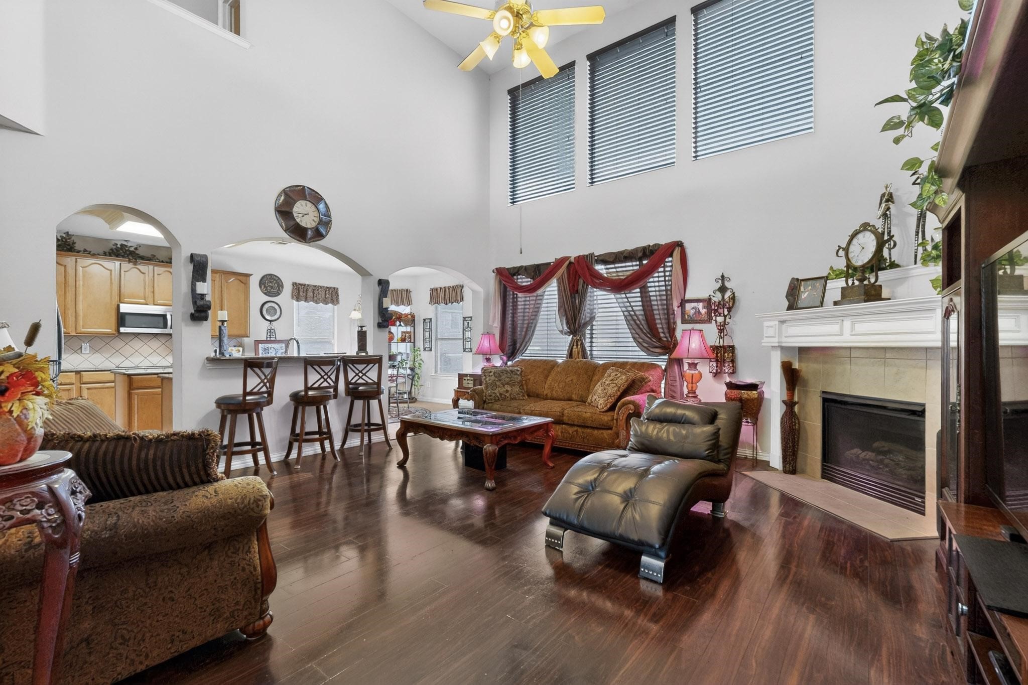 232 Wellington Drive Desoto TX 75115