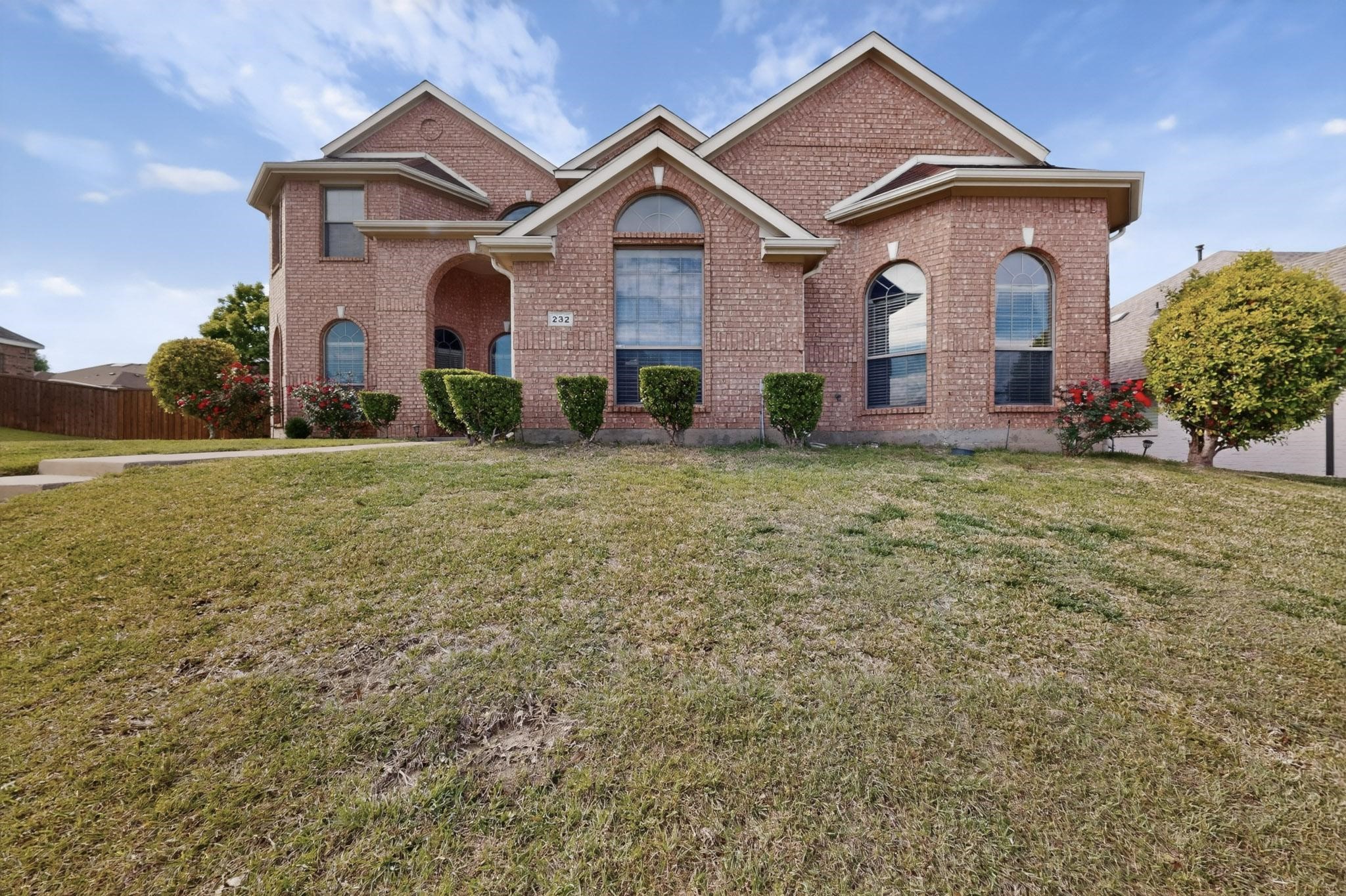 232 Wellington Drive Desoto TX 75115