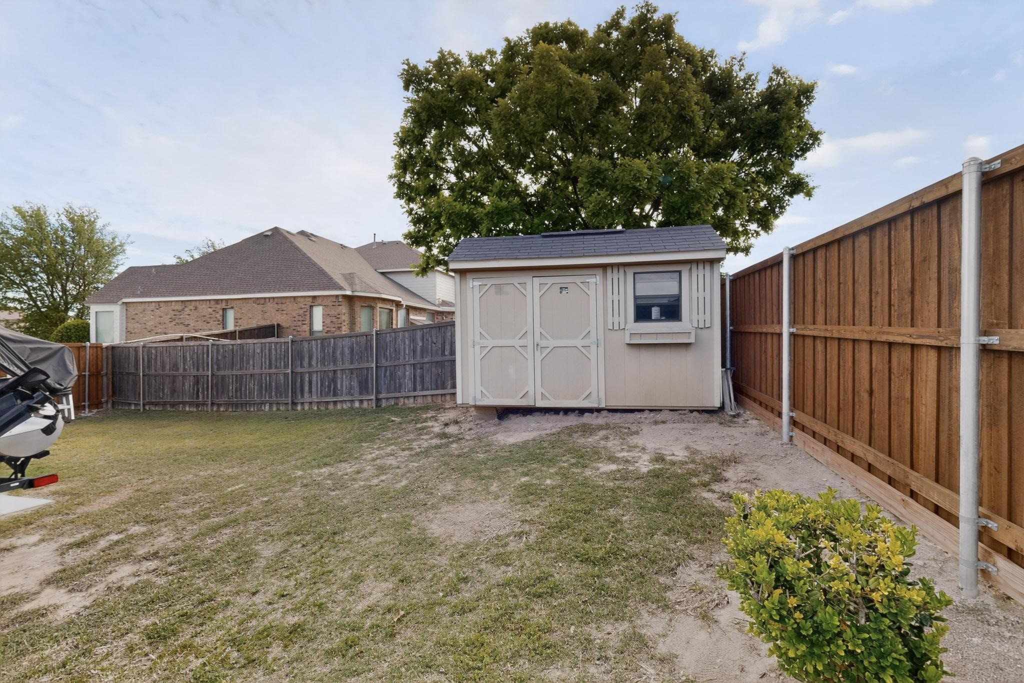 232 Wellington Drive Desoto TX 75115