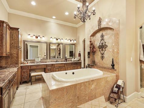 1200 Mcreynolds Sanger TX 76266