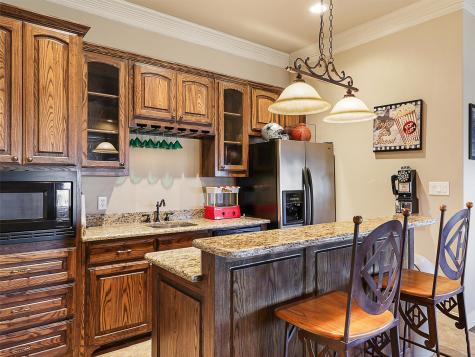 1200 Mcreynolds Sanger TX 76266