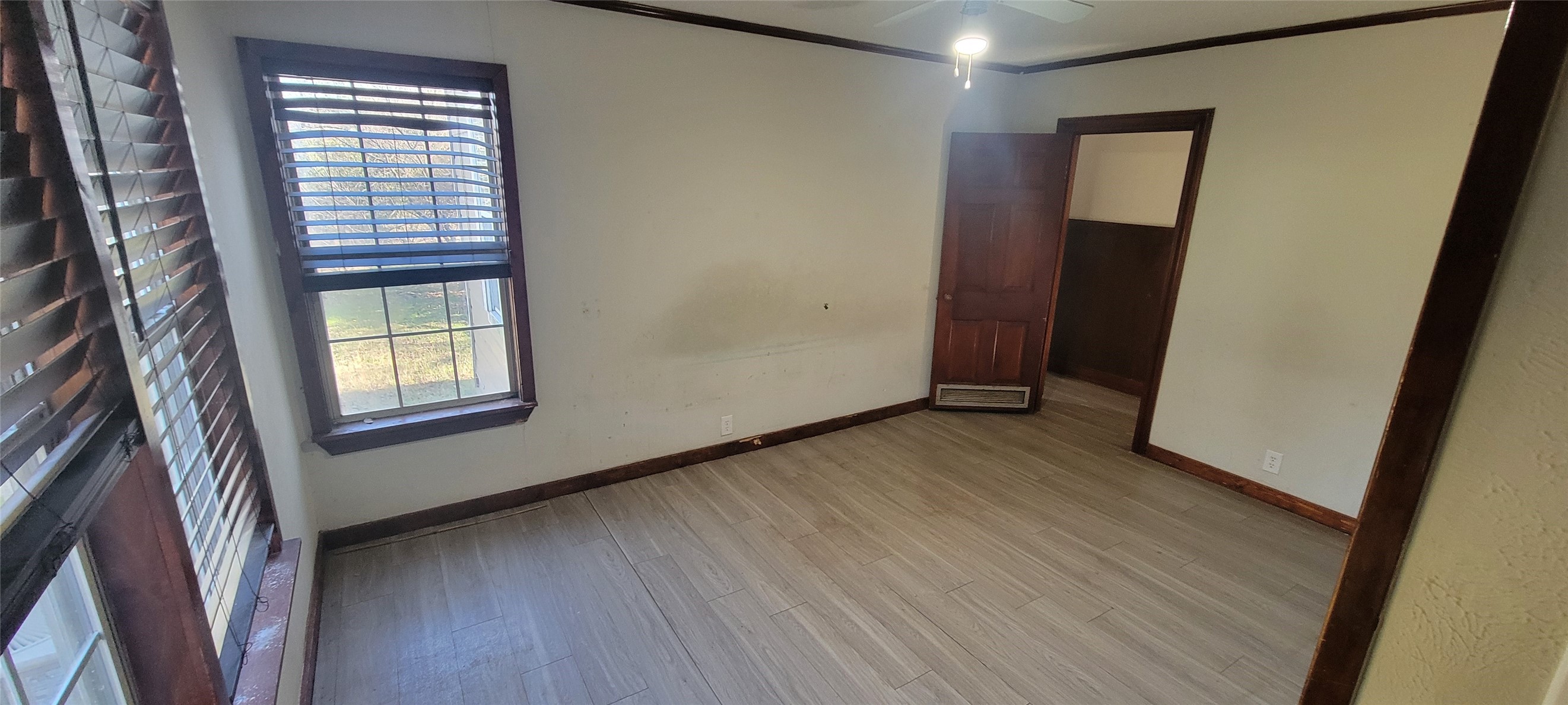 2517 Forest Avenue Fort Worth TX 76112