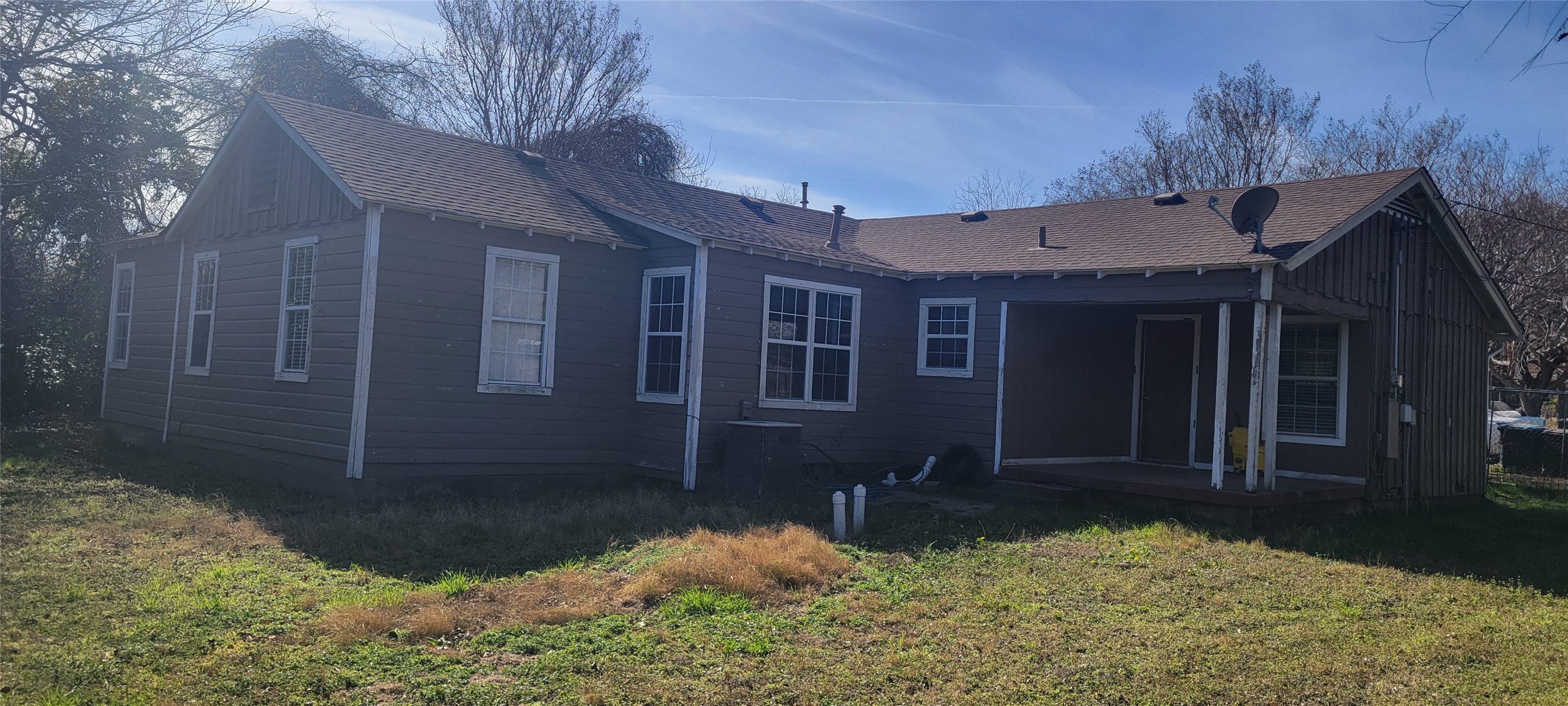 2517 Forest Avenue Fort Worth TX 76112