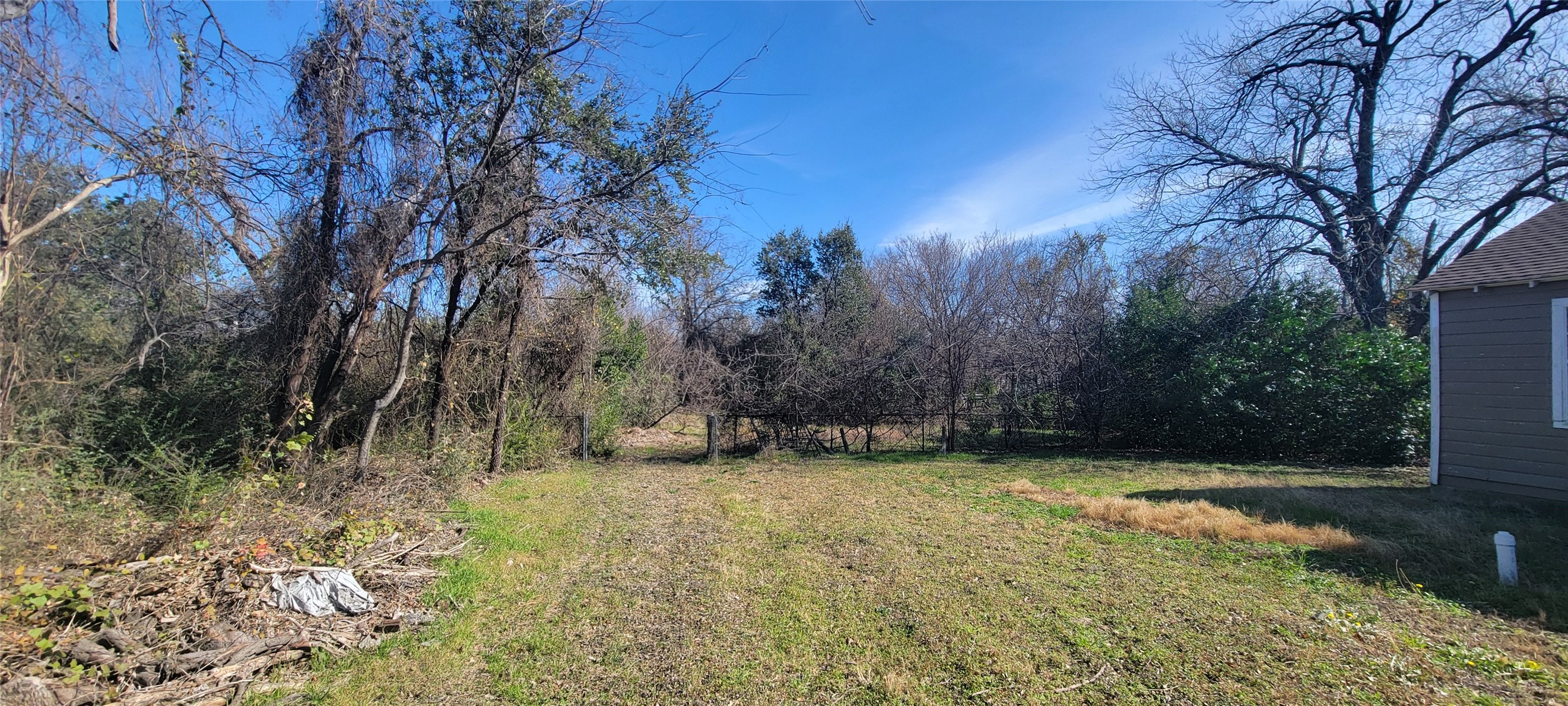 2517 Forest Avenue Fort Worth TX 76112