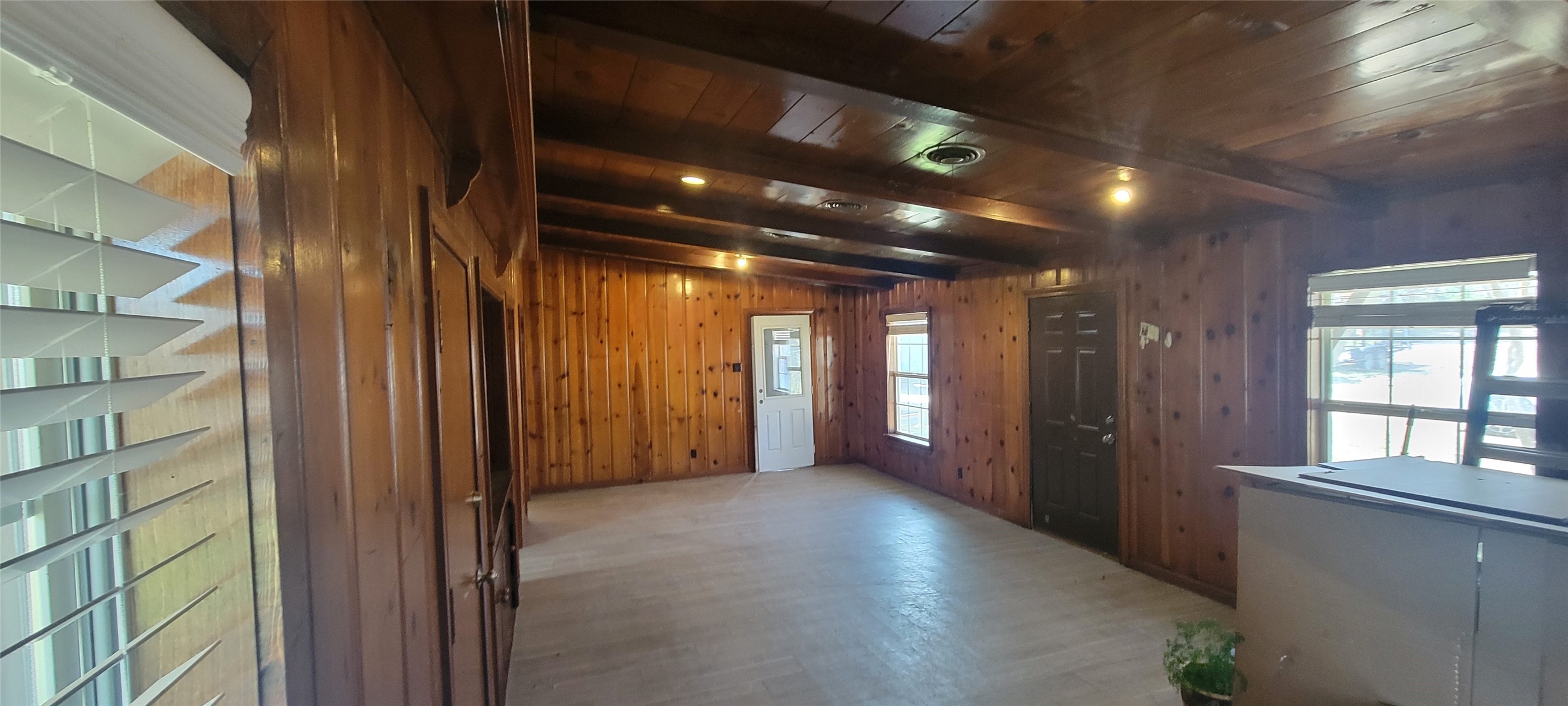 2517 Forest Avenue Fort Worth TX 76112
