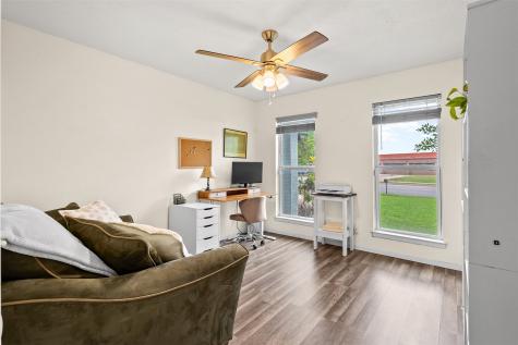 6808 Woodway Drive Fort Worth TX 76133