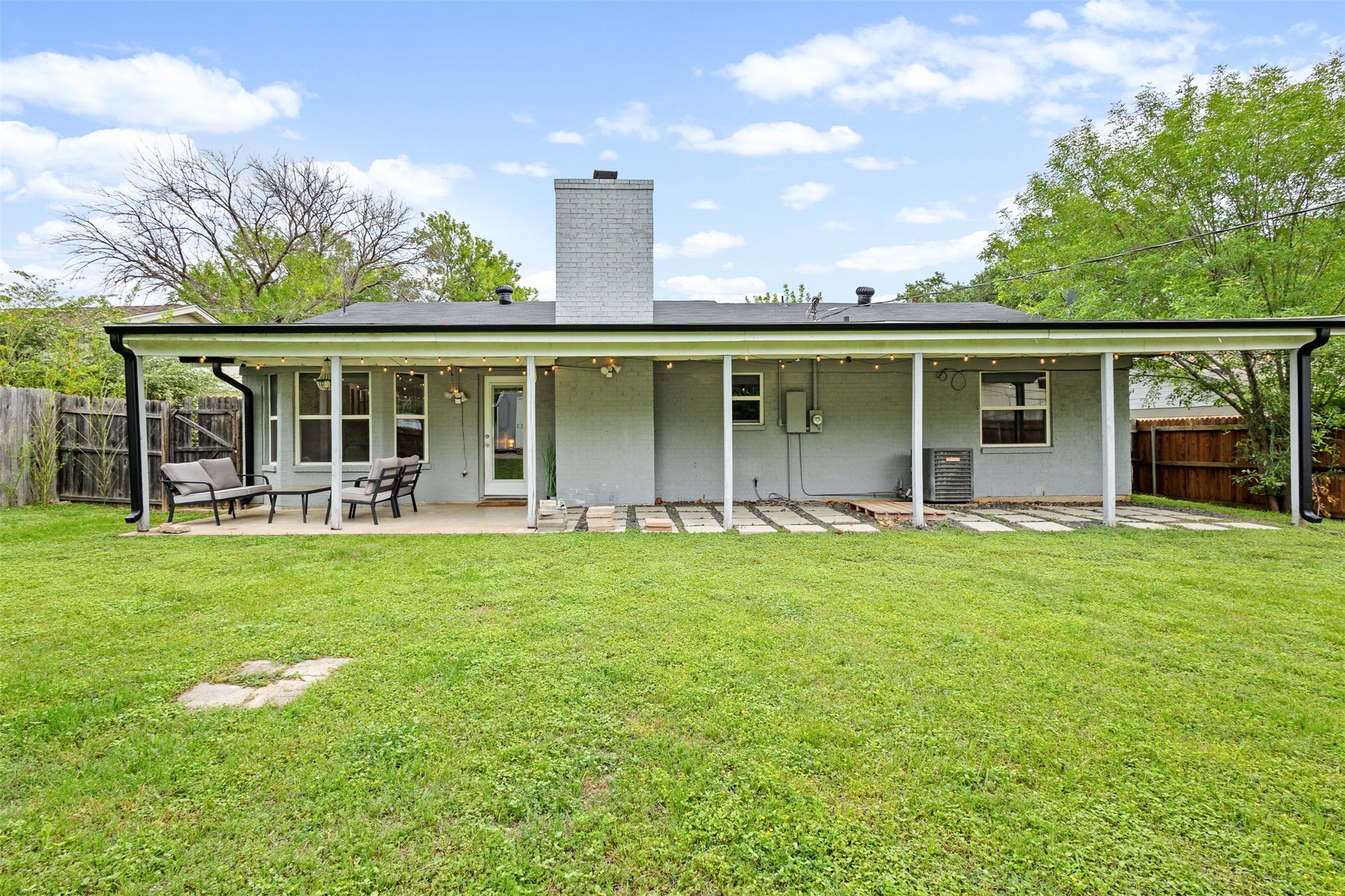 6808 Woodway Drive Fort Worth TX 76133