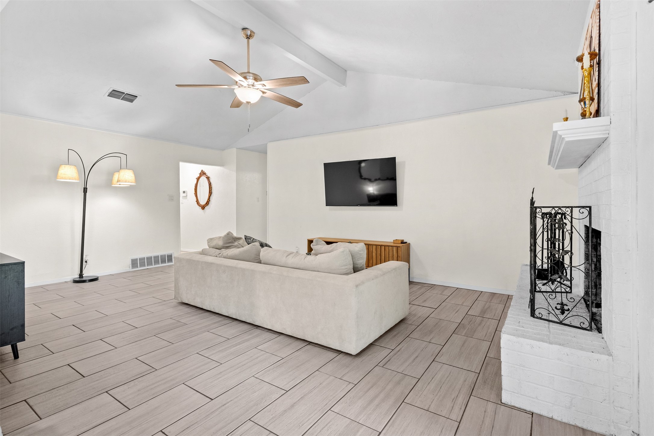 6808 Woodway Drive Fort Worth TX 76133