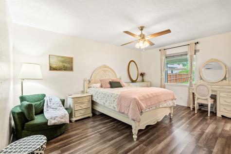 6808 Woodway Drive Fort Worth TX 76133