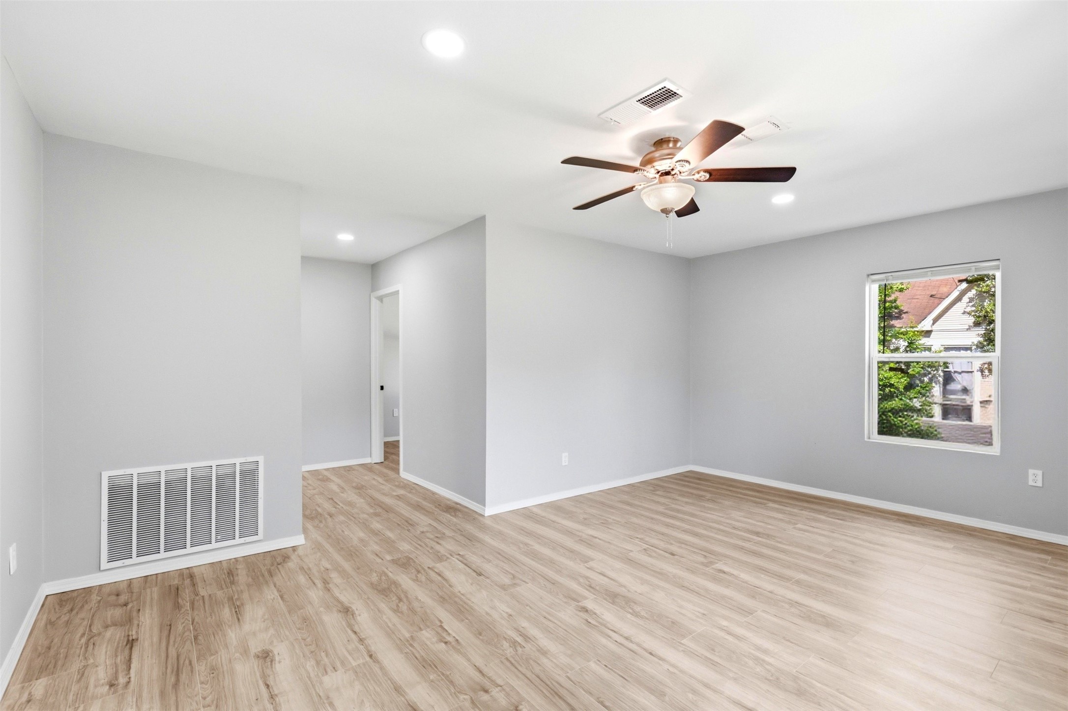 504 Quitman Street Pittsburg TX 75686