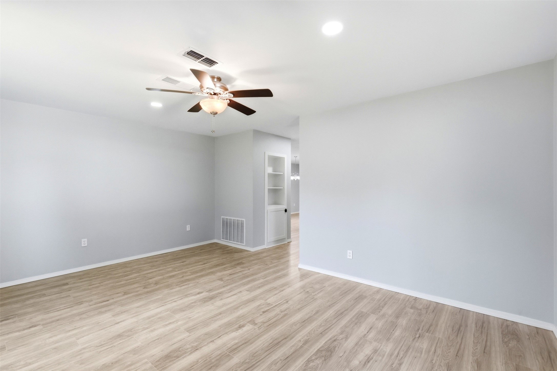 504 Quitman Street Pittsburg TX 75686